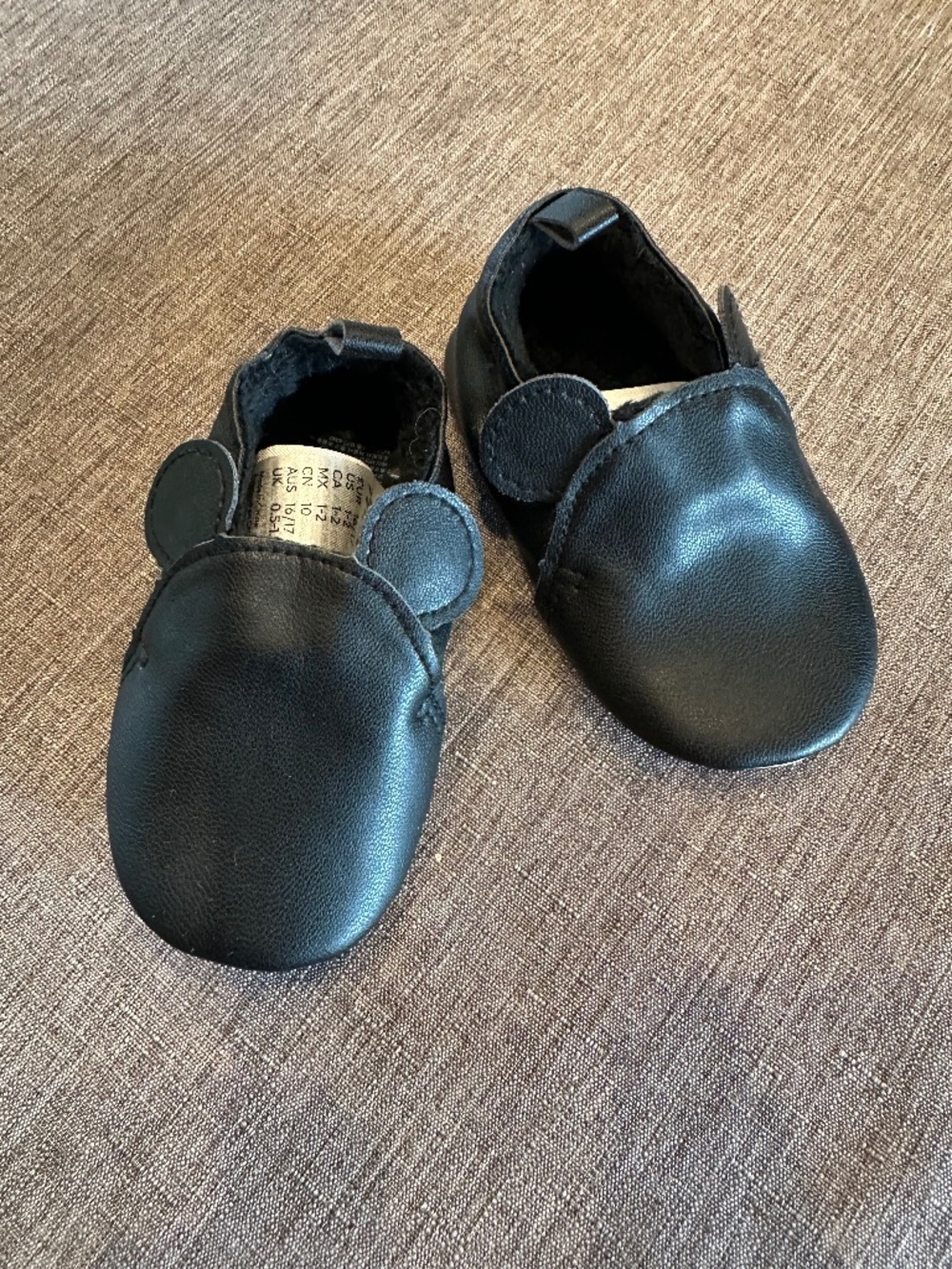 H&M DISNEY MICKEY BABY SLIPPERS SHOES US 1-2